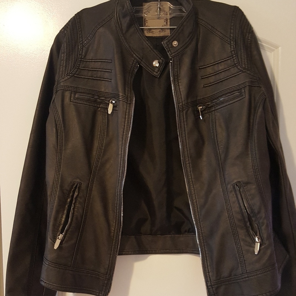 Light jacket - Picture 2 of 4